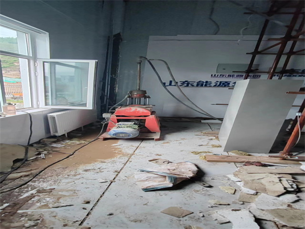 噶尔地基基础下沉墙体裂缝加固注浆顶升施工